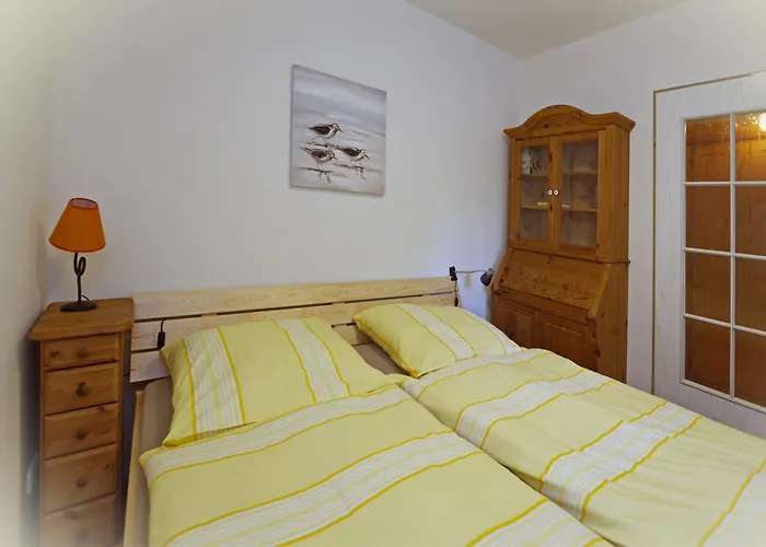 Jonathan Apartment *